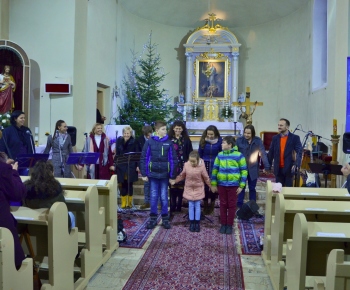 Vianočný koncert skupiny Emanuel v Rímskokatolickom kostole